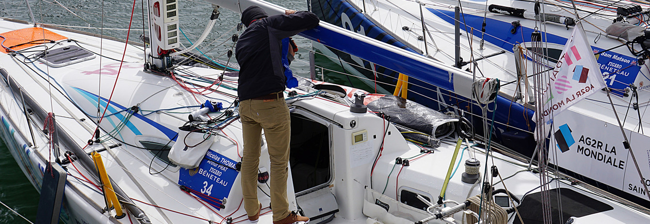 Preparando el yate para navegar
