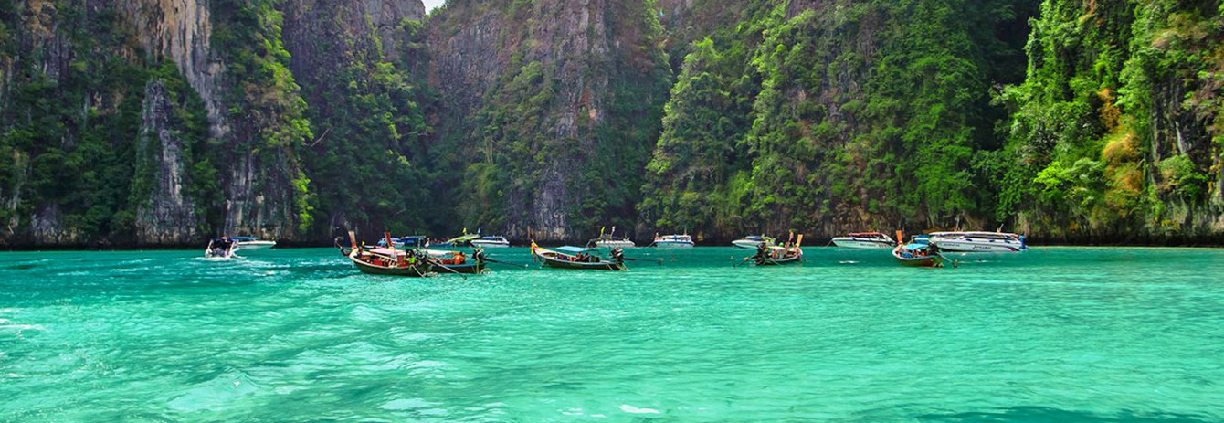 Yachting in Thailandia. Isole Phi Phi