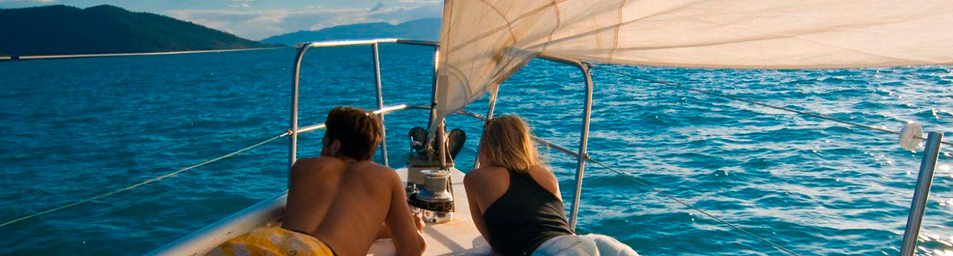 5 conocimientos prácticos para vivir en un yate y ganar