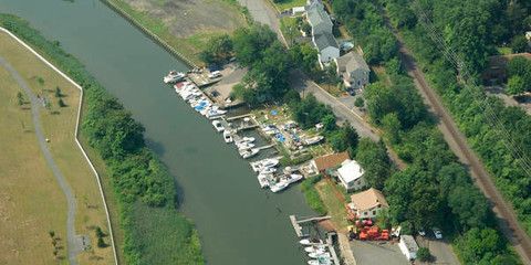 Rileys Boat Yard