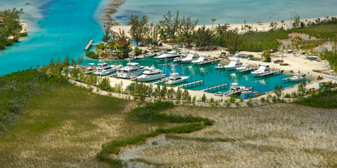 Hawk's Nest Resort & Marina
