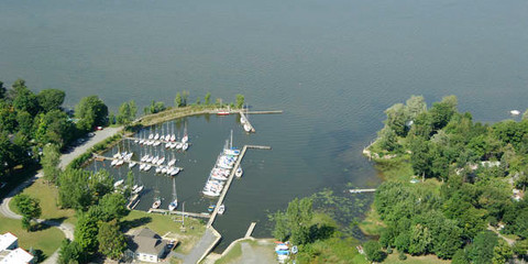 Ile Perrot Marina