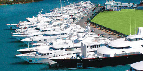 The Yacht Club at Isle De Sol