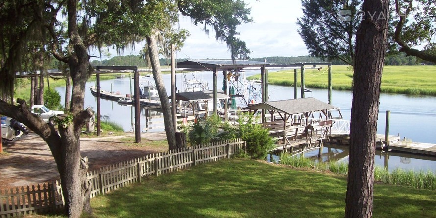 Belle Bluff Marina