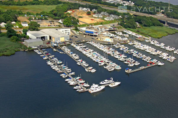 Between The Bridges Marina