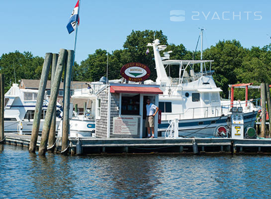 Safe Harbor | Deep River Marina