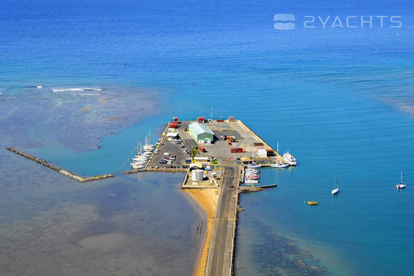 Kaunakakai Small Boat Harbor