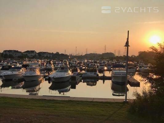 Marina Shores at Dune Harbor