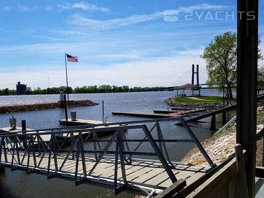 Bluff Harbor Marina