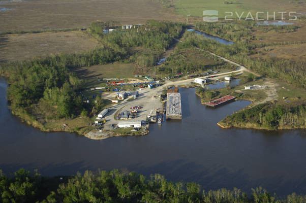 Talen's Marine & Fuel, Lake Arthur Dock