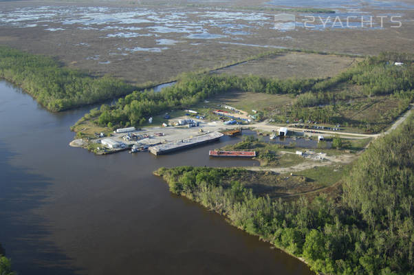 Talen's Marine & Fuel, Lake Arthur Dock