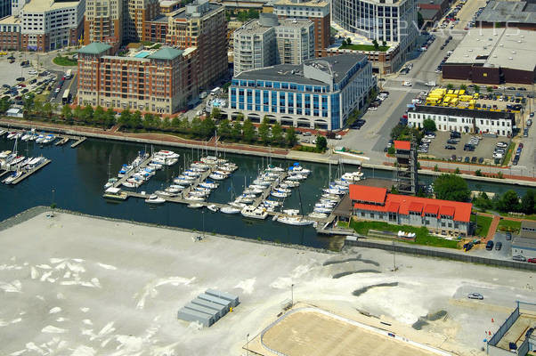 Center Dock Marina