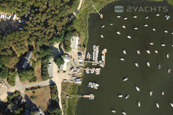 Arey's Pond Boat Yard