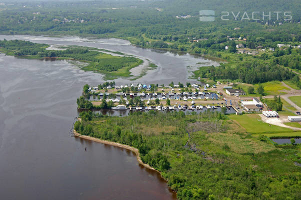 Spirit Lake Marina