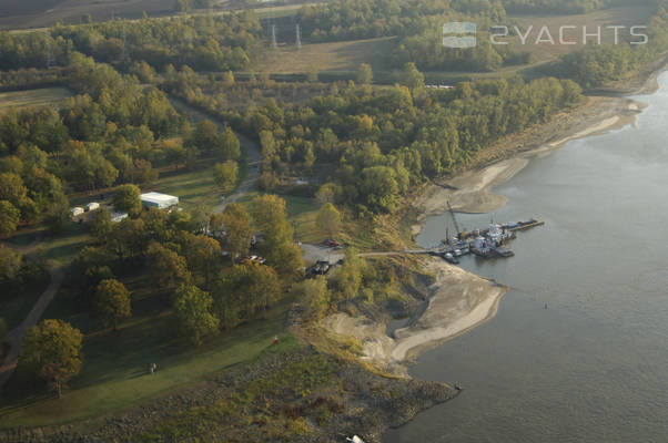 Warfield Point Park Marina