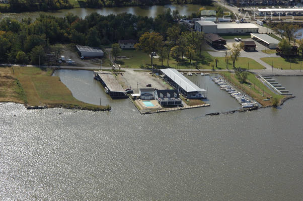 Palisades Marina & Yacht Club