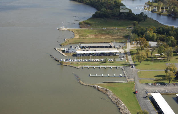 Palisades Marina & Yacht Club