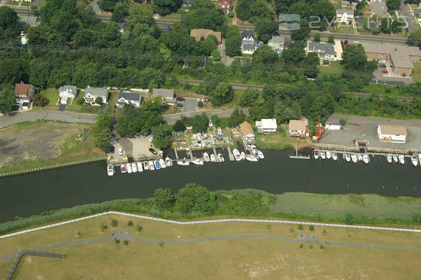 Rileys Boat Yard