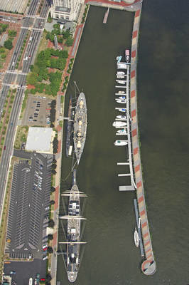 Penn's Landing Marina