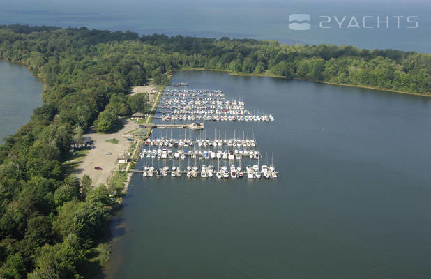 Presque Isle State Park Marina