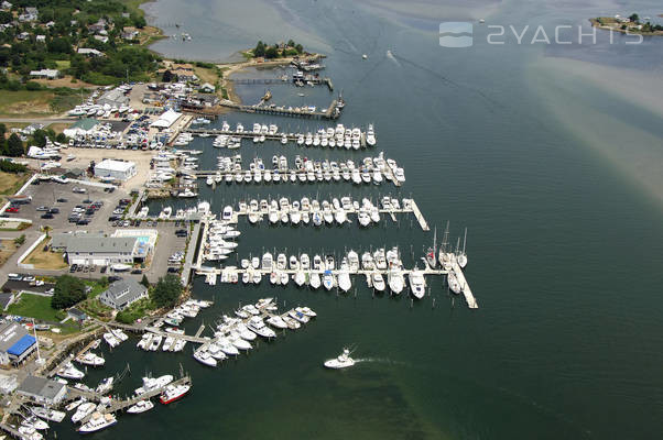 Belle Vue Yachting Center at Point Judith Marina