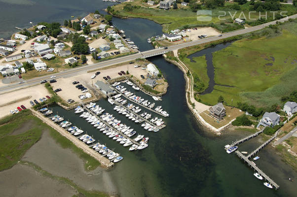 Lockwoods Marina