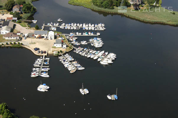 Grays Boat Yard