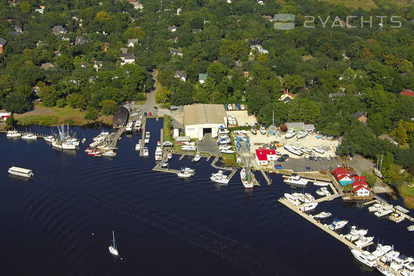 The Boat Shed and Marina