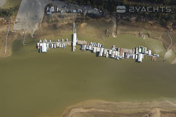Riverside Park Marina