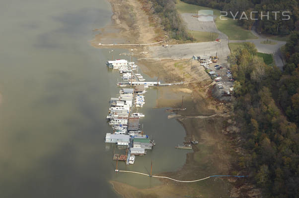 Riverside Park Marina
