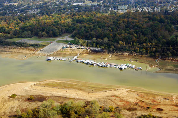Riverside Park Marina