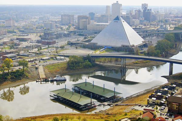 Mud Island Marina - Memphis Yacht Club