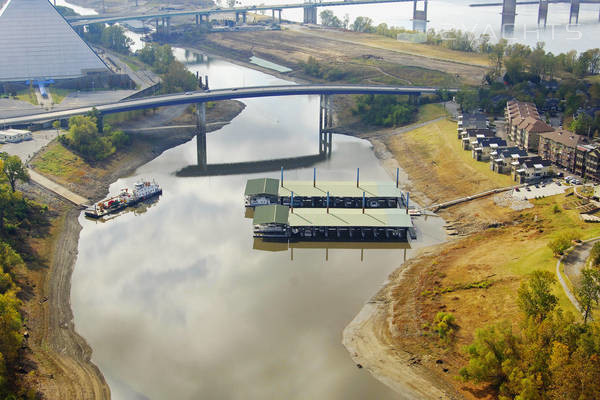 Mud Island Marina - Memphis Yacht Club