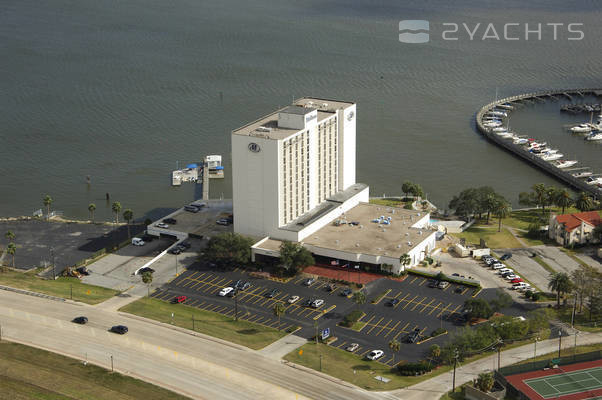 Nassau Bay Hilton Marina