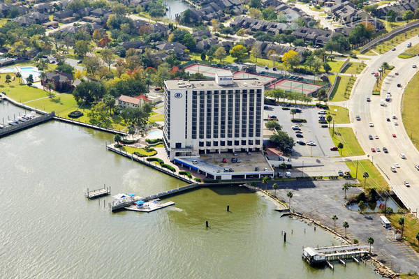 Nassau Bay Hilton Marina