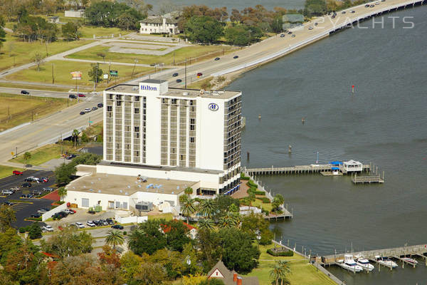 Nassau Bay Hilton Marina