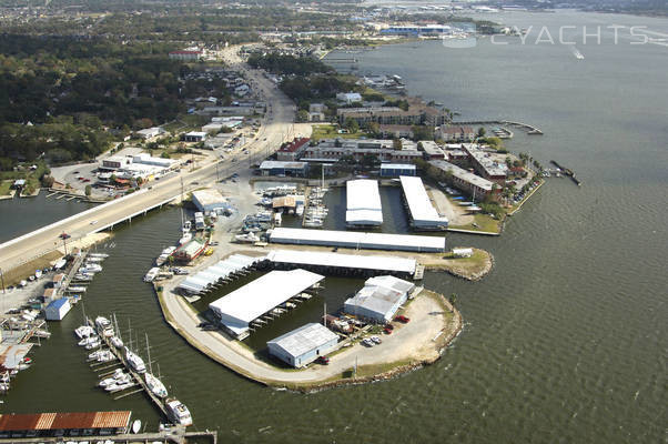 Clear Lake Marine Center