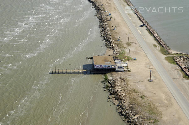 Curl's Bait Center