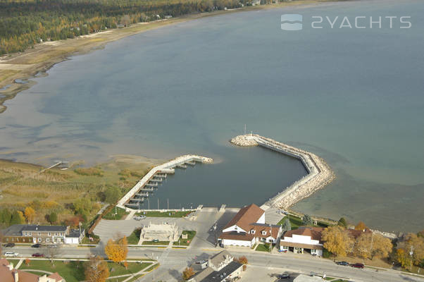 Bailey's Harbor Town Marina