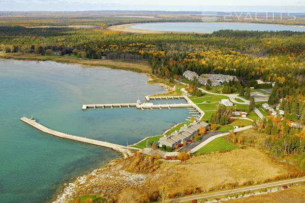 Baileys Harbor Yacht Club