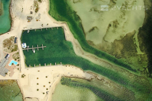 Bimini Beach Club & Marina
