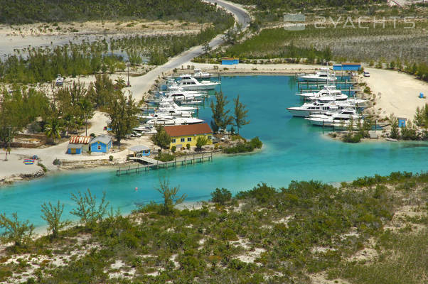 Hawk's Nest Resort & Marina