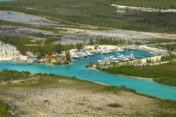 Hawk's Nest Resort & Marina