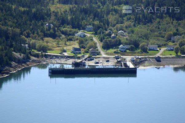 Malloch Beach Wharf