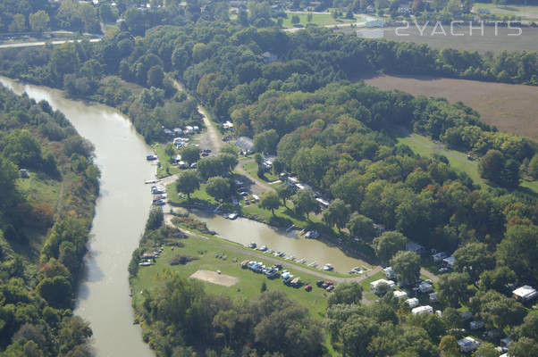 Big Otter Marina & Campgrounds