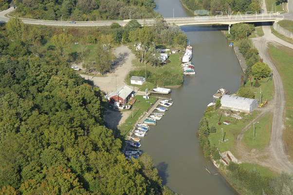 Bradcranex Marina
