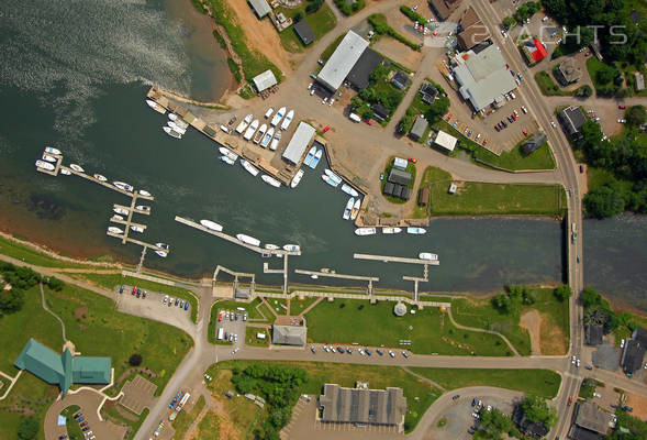Montague Harbour Marina