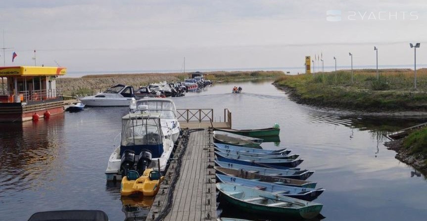 Yacht club "koshkinskiy fairway"