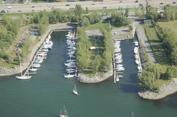 Longueuil Marina