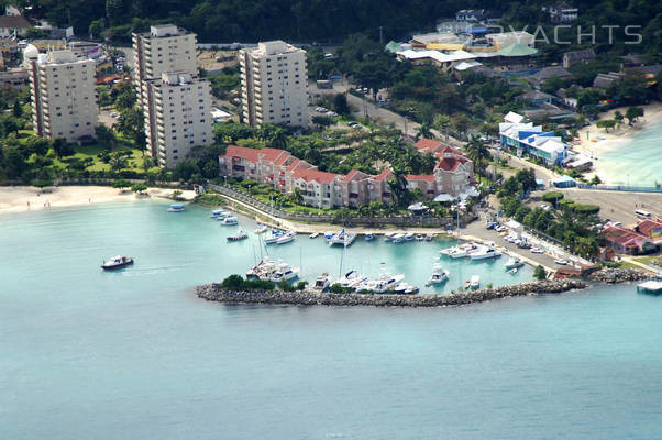 Yacht Harbor Marina